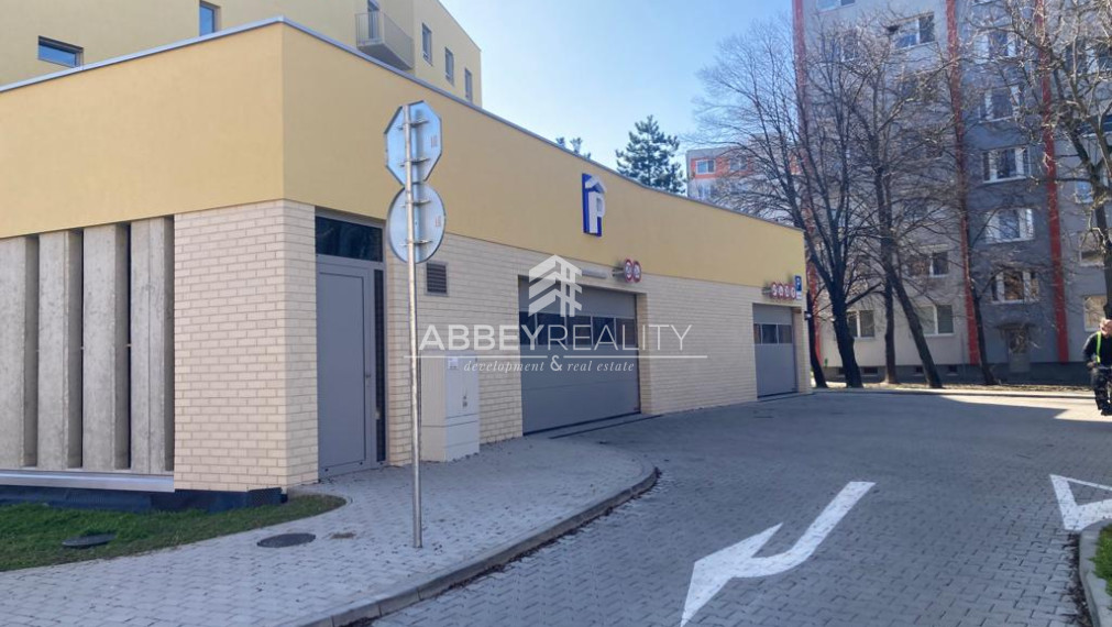 4- izbový nadčasový byt v centre mesta v projekte PARKHOUSE 2.05