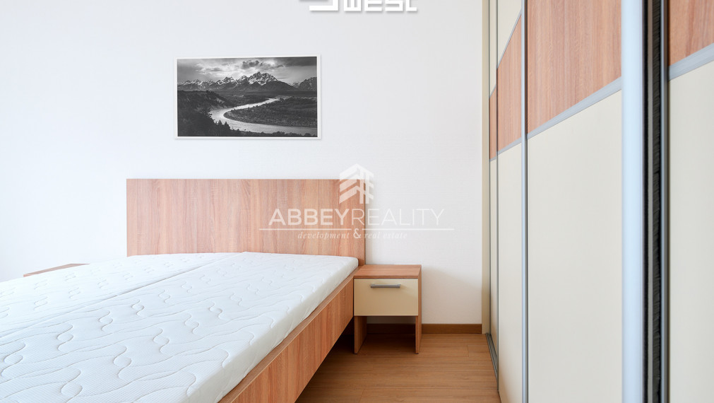 Moderný čiastočné zariadený 2-izbový byt v novostavbe WEST III.etapa Bytový dom L B.2.3 s priestrannou terasou